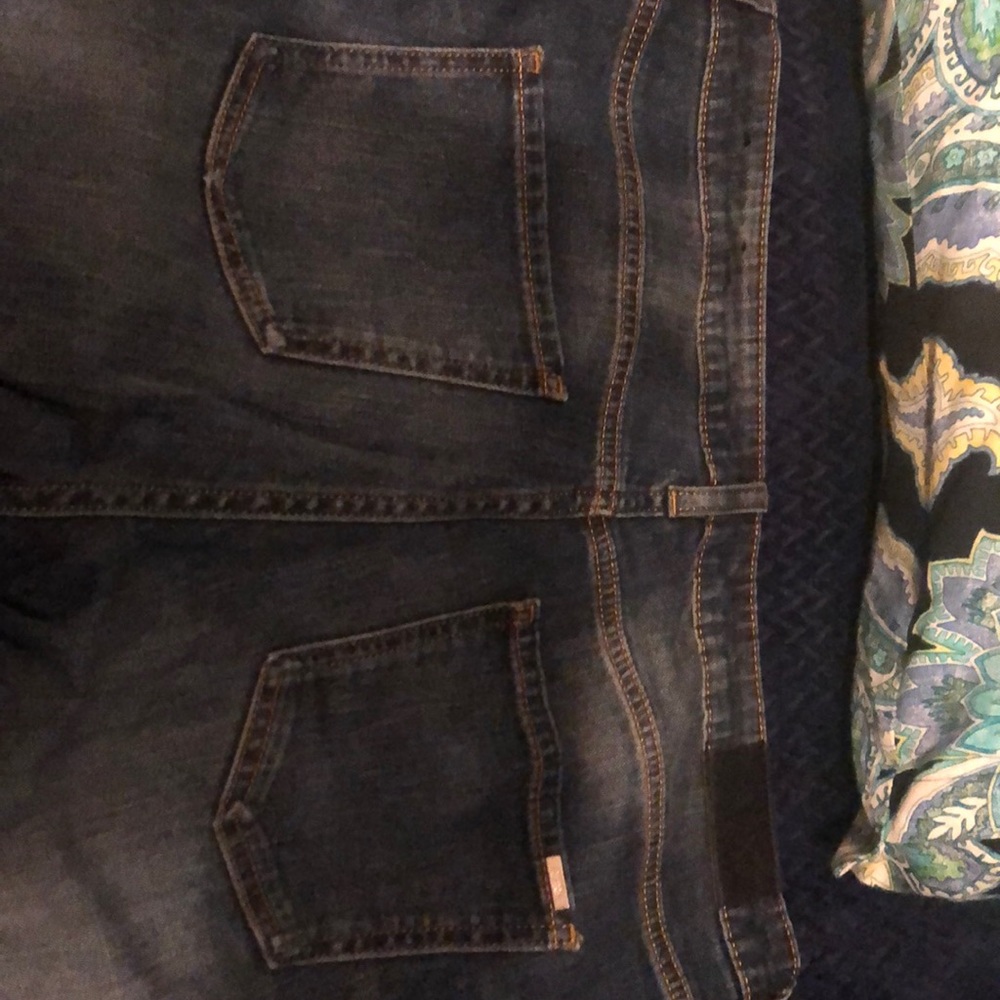 Armani women’s jeans 32R